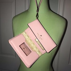 Kate Spade wristlet